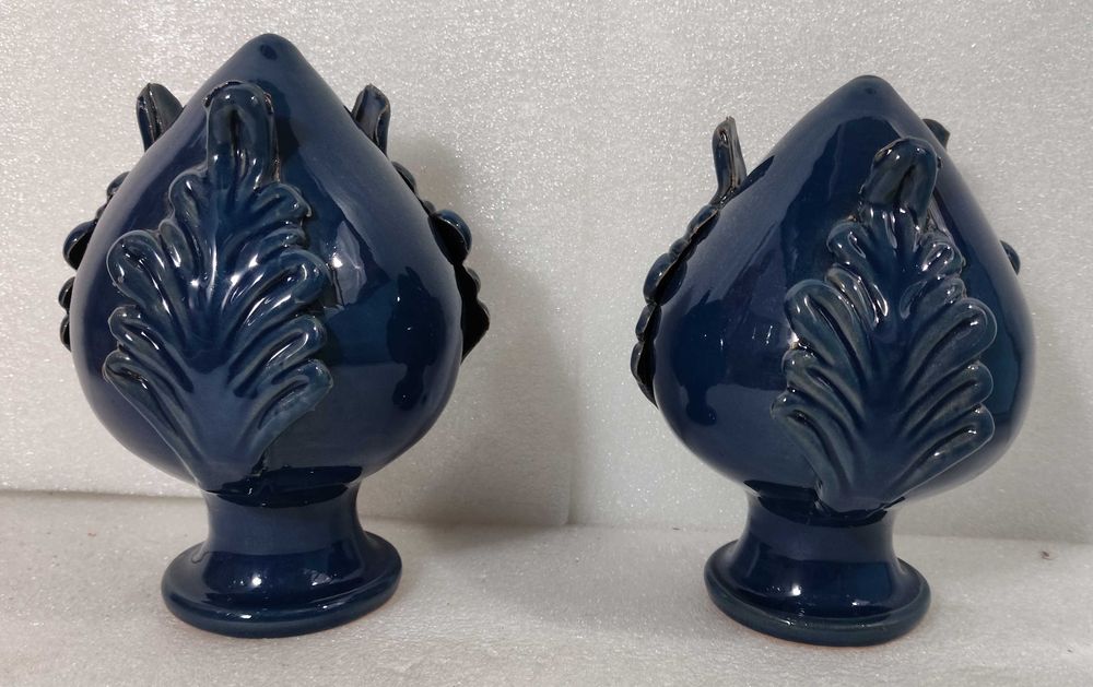 Pinhas em cerâmica para varandas - azul escuro