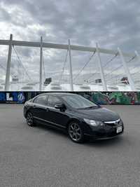 Автомобіль Honda Civic 4d 1.8 бензин 2011рік випуску Хонда Сивик