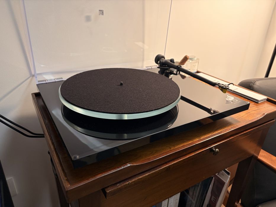 Rega Planar 3 Preta (Gira Discos)