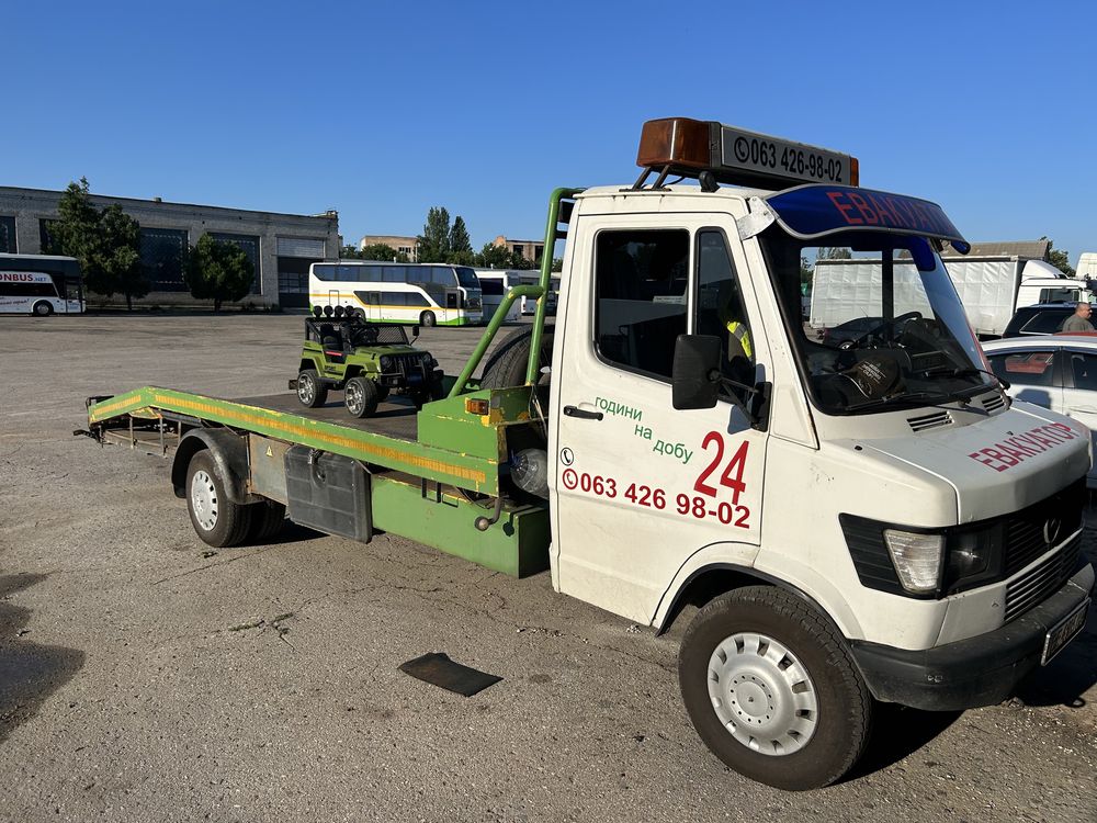Євакуатор по городу та області. Досвідчений водій.