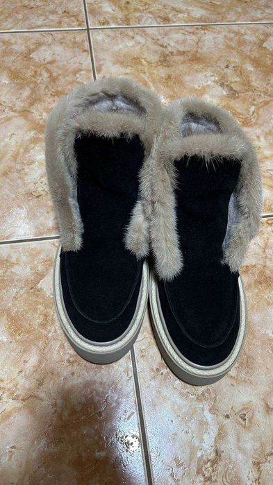 Замшеві лофери лоро з хутром норки