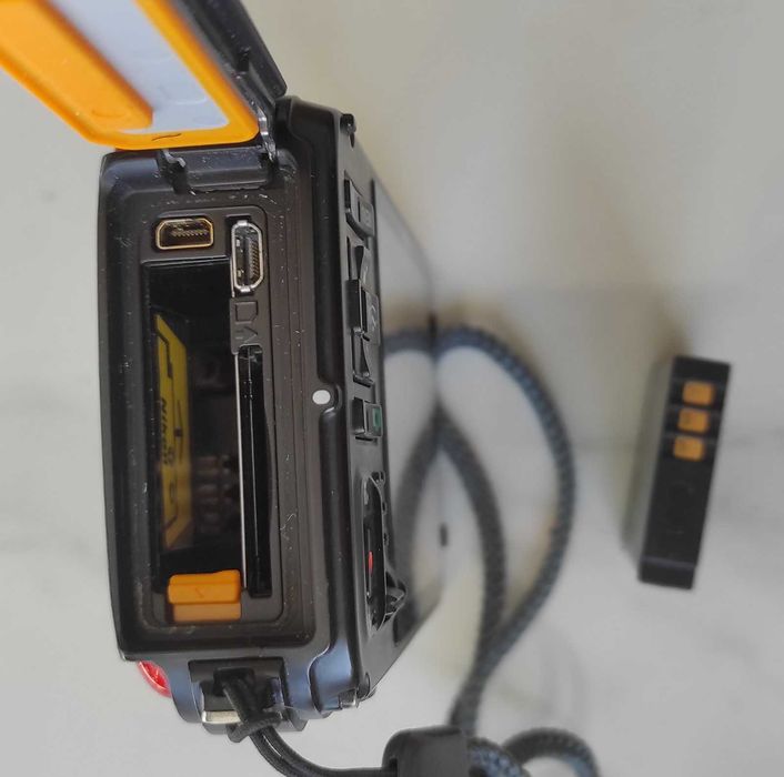 фотоапарат Nicon AW110 підводна зйомка