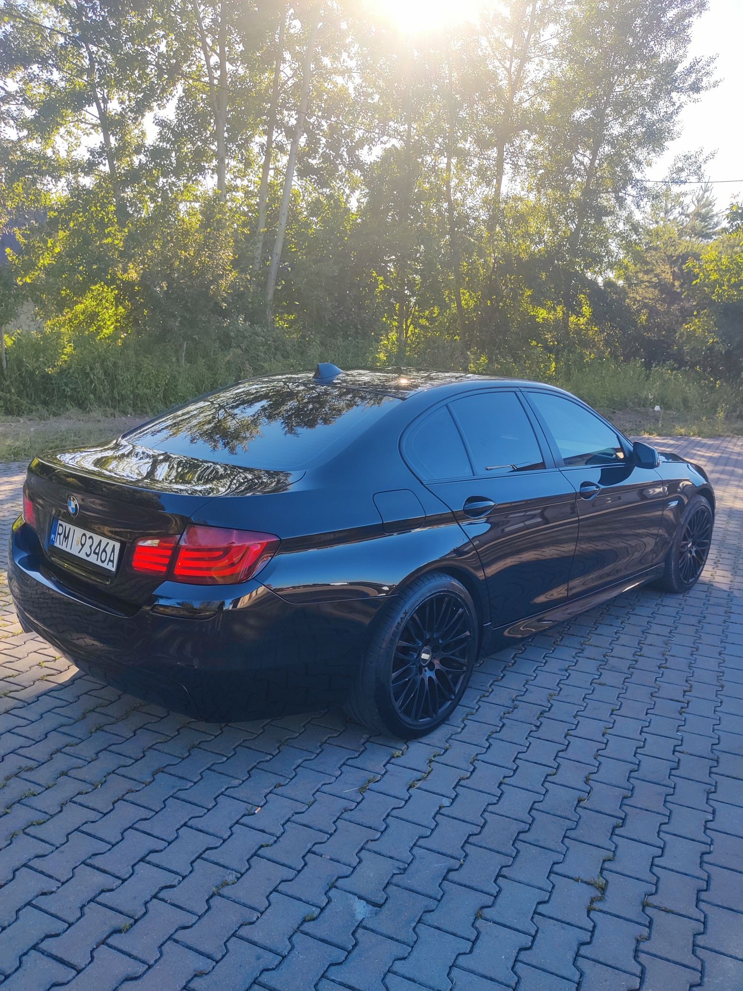 BMW 5 f10 2.0d  2010 rok full opcja