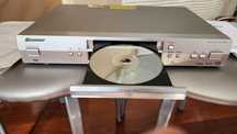 Pioneer CD програвач