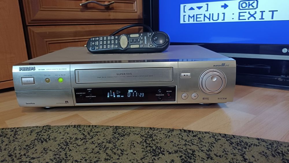 Magnetowid SVHS PHILIPS VR 1500