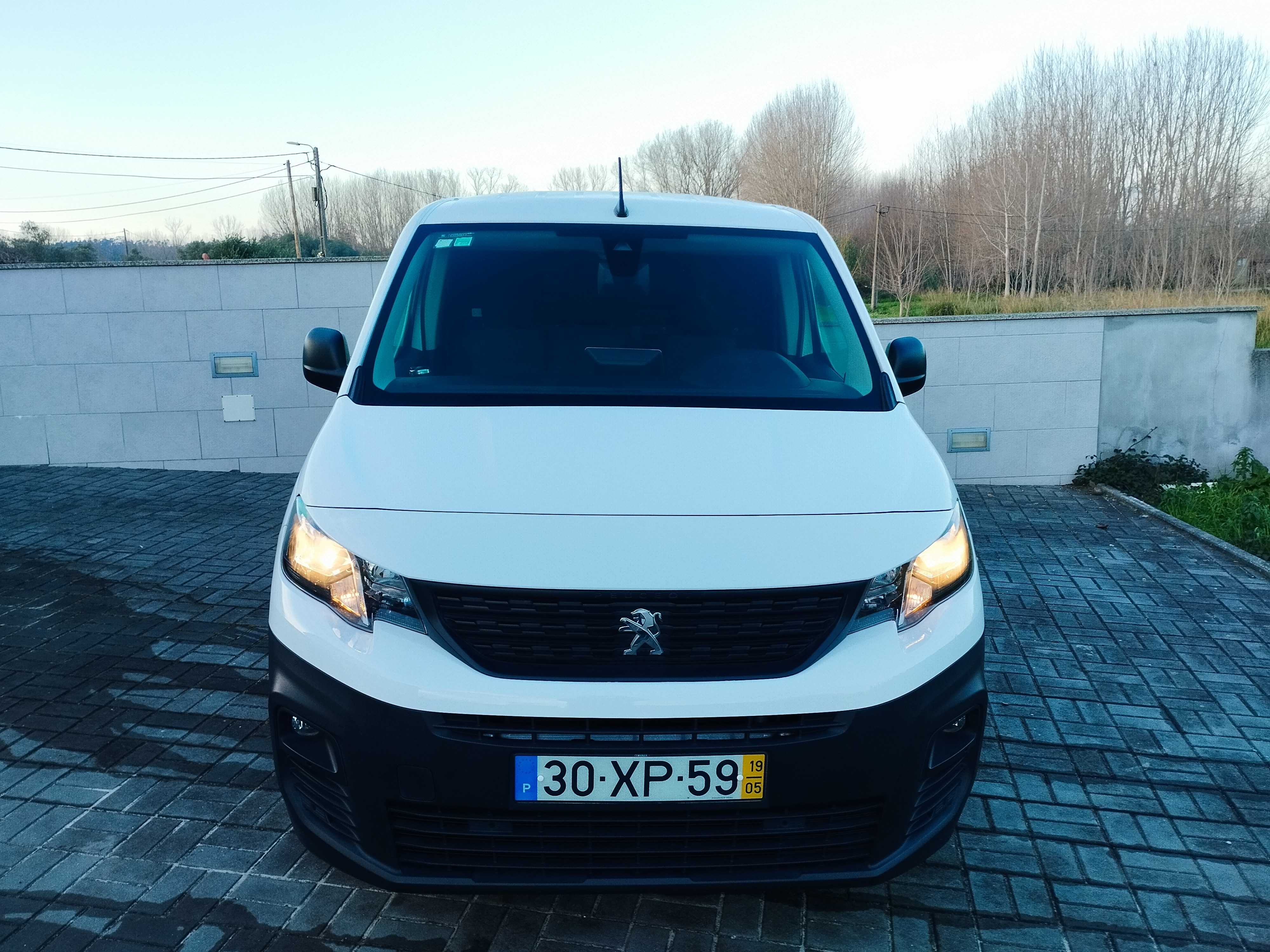 Peugeot Partner Longa Asphast