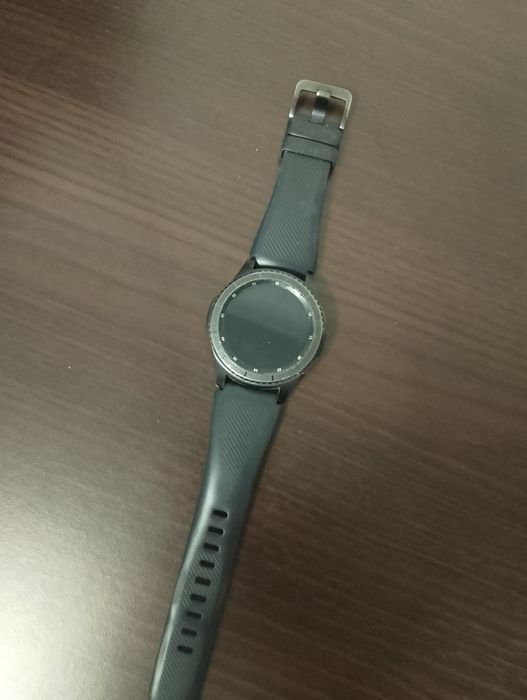 Smartwatch czarny