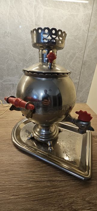 Samowar. Kogut. Rosyjski.