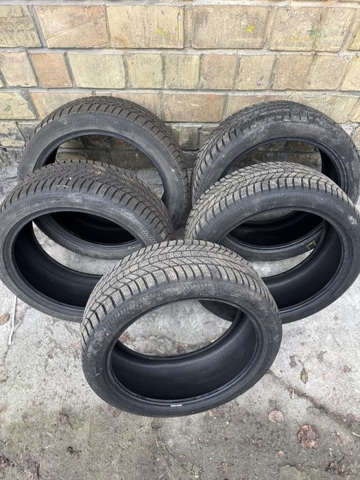 Зимова гума 245/40 R19 Continental TS870