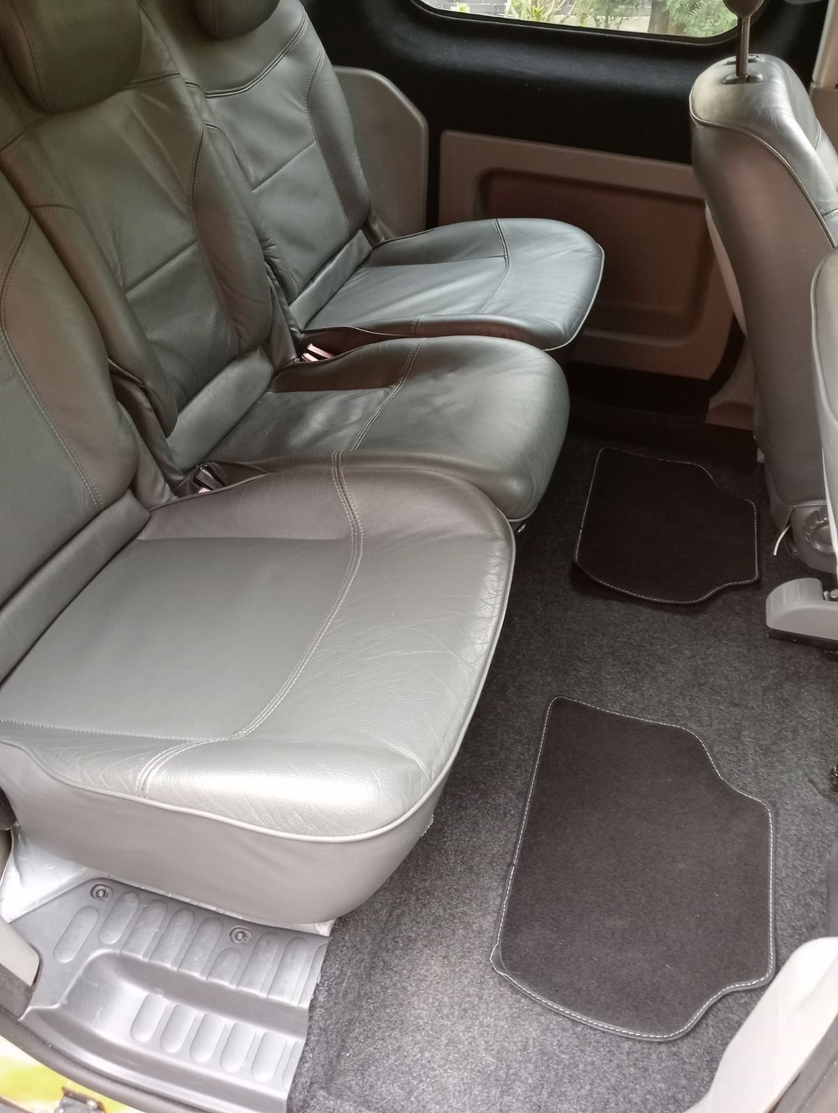 Продам Renault  Kangoo. 
Авто в рідній фарбі, ні ра