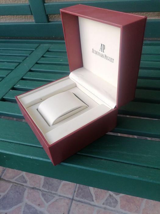 Caixa Audemars Piguet