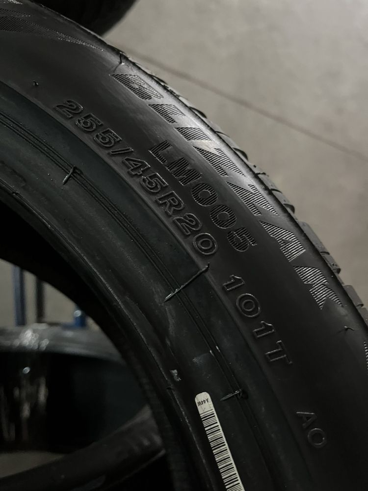 255/45/20+235/50/20 R20 Bridgestone Blizzak LM005 4шт нові зима