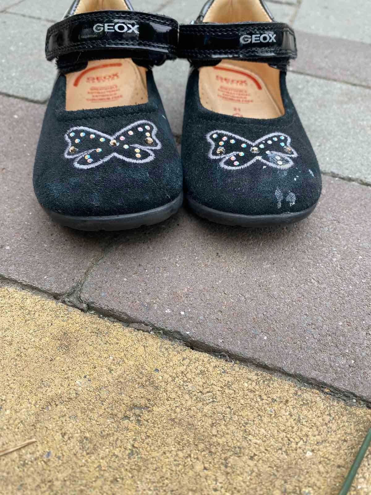 Туфлі святкові, нарядні чорні Geox 21 розмір 13 см на дівчинку