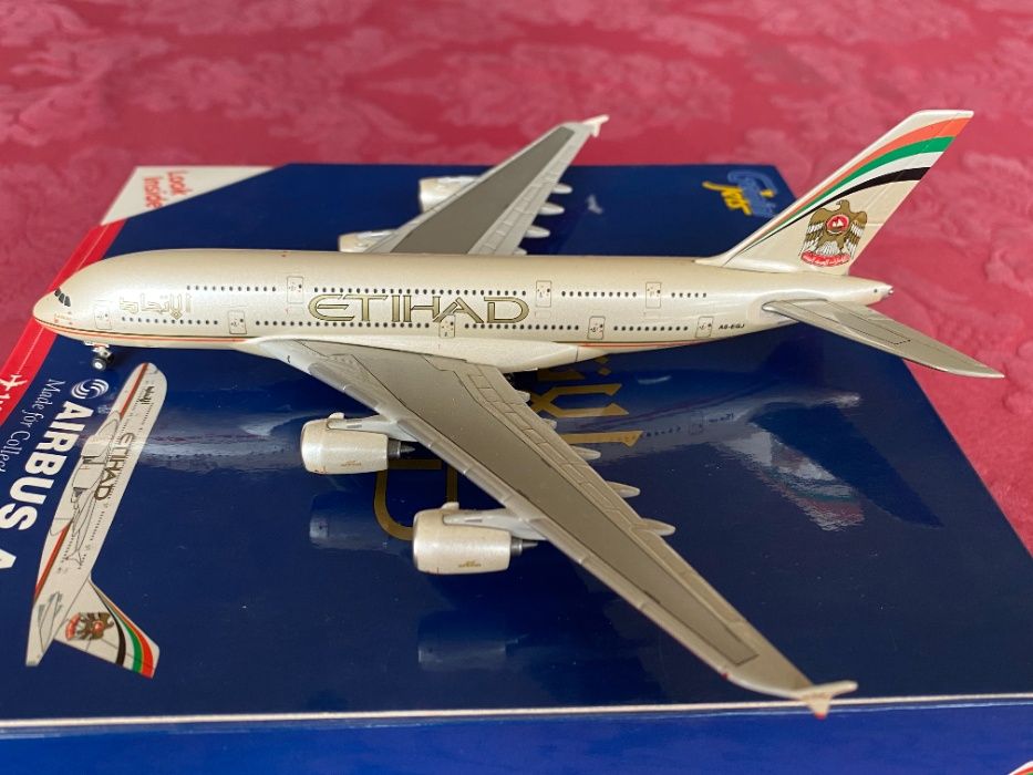 Miniatura Etihad Airways Airbus A380