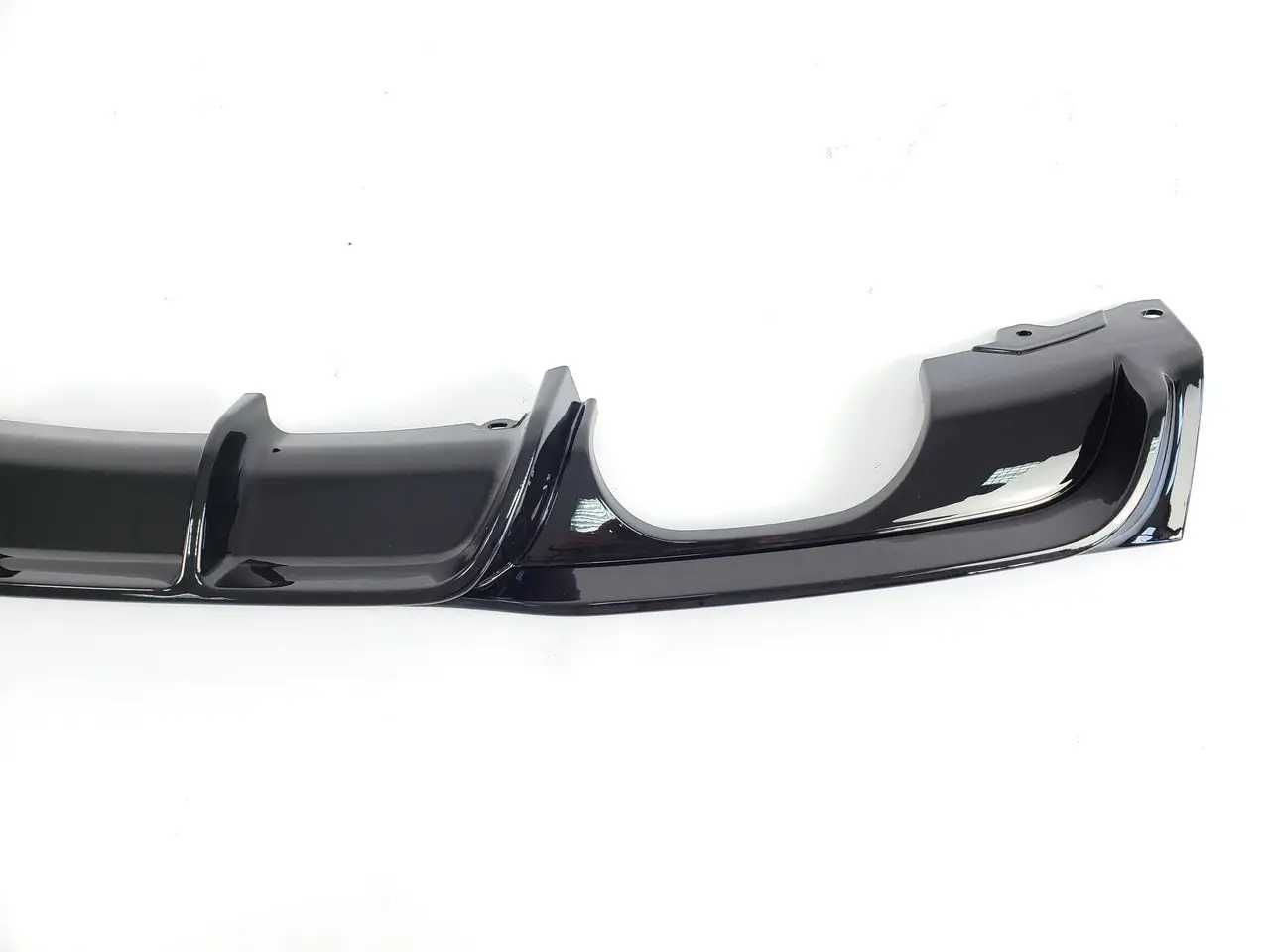 Диффузор зад.бам. BMW F30 12-19год.глянец 00-00в стиле M-Performance!