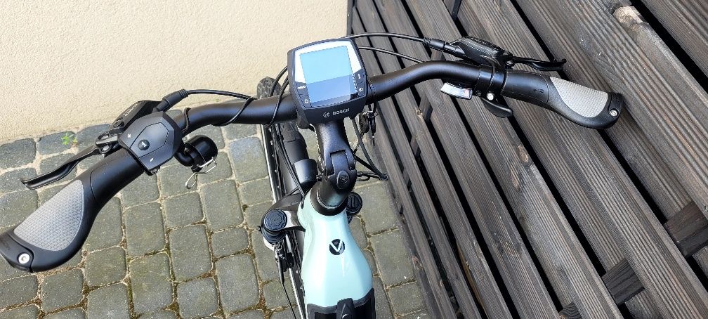 Rower elektryczny Velo de ville aeb 490 wyprzedaż 17900 zł nowe