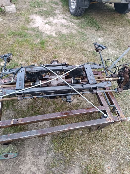 Задній міст редуктор балка ступиці Renault Duster 1