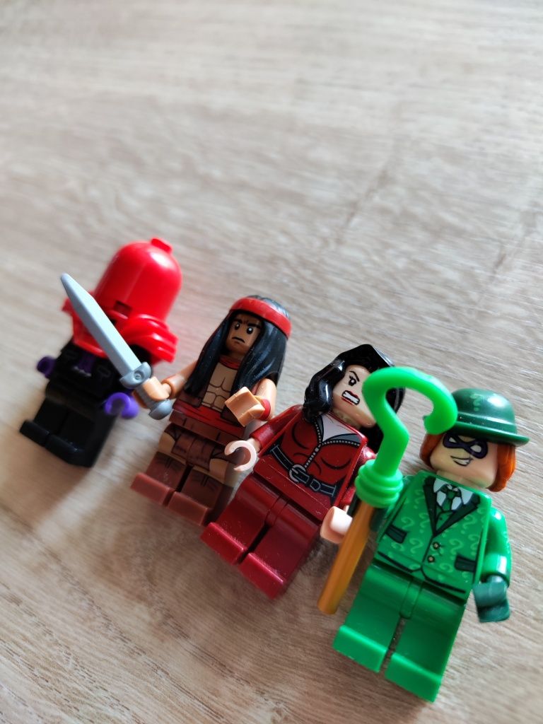 LEGO DC - Batman Miks Mix 76054 i 76056 niekompletne  + sh791  76240