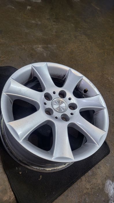 Диски 5 120 r16 trafic  vivaro bmw