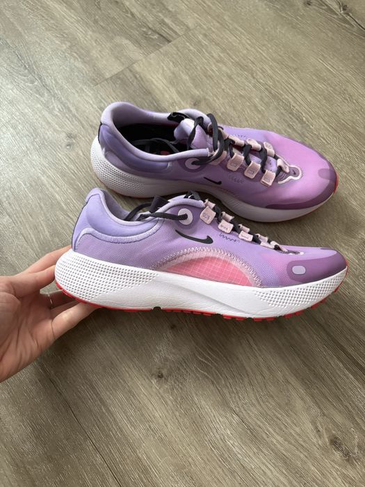 Кросіки жіночі Nike в чудовому стані, оригінал, 24 см