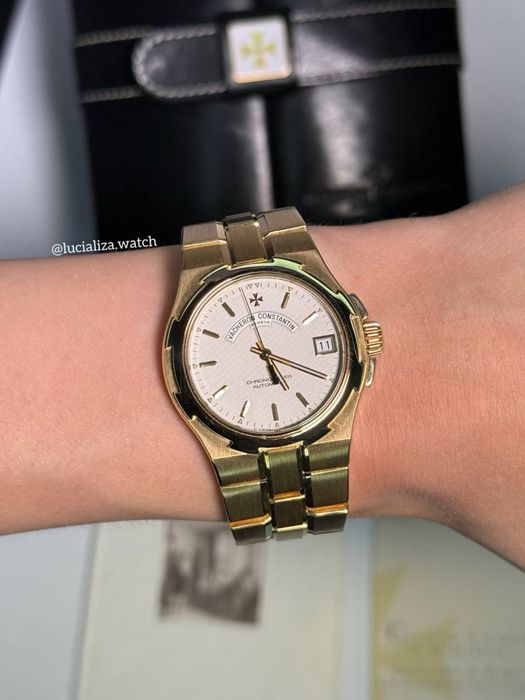 Годинник Vacheron Constantin Overseas 42040