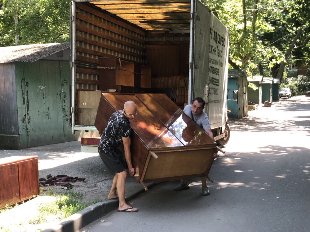 Грузоперевозки,Переезды,по Одессе и Области. Перевозка мебели,Такси