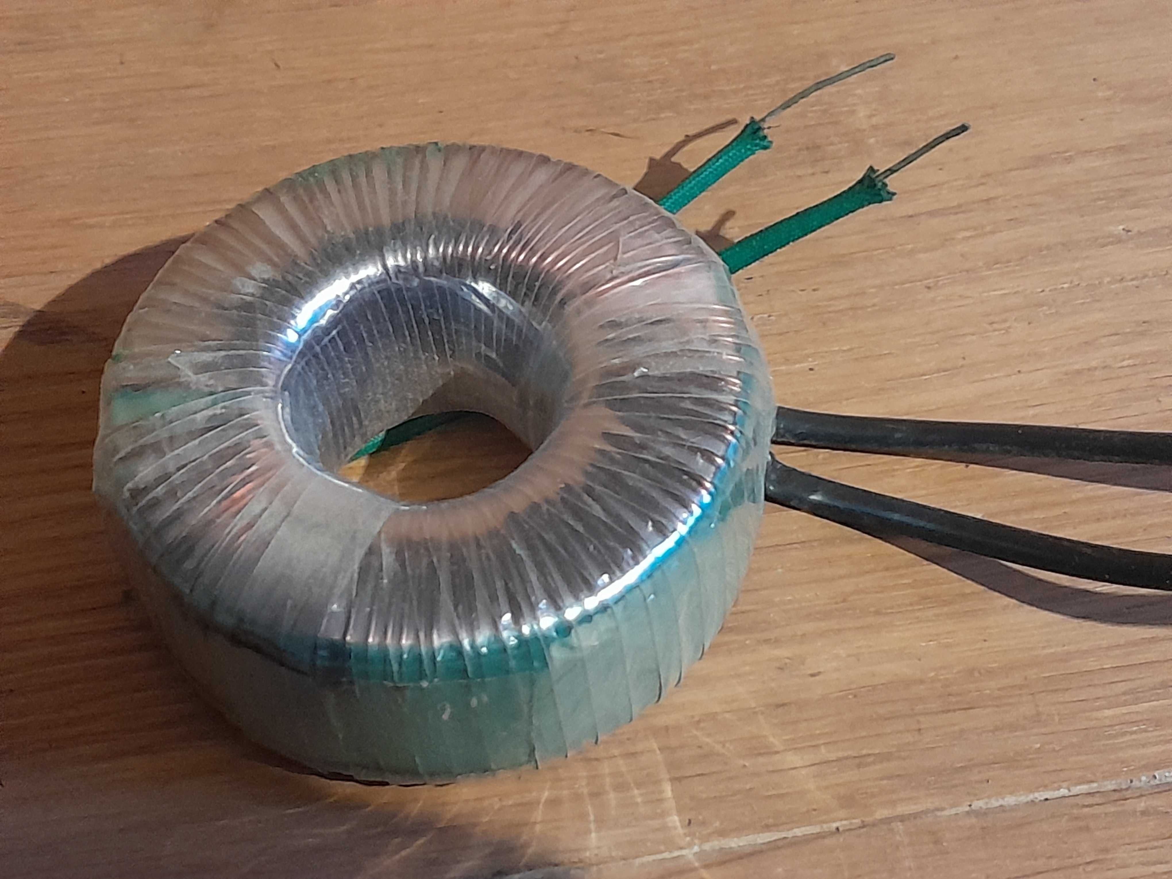 Transformator do oświetlenia halogenowego TTH60 11,5V używany sprawny