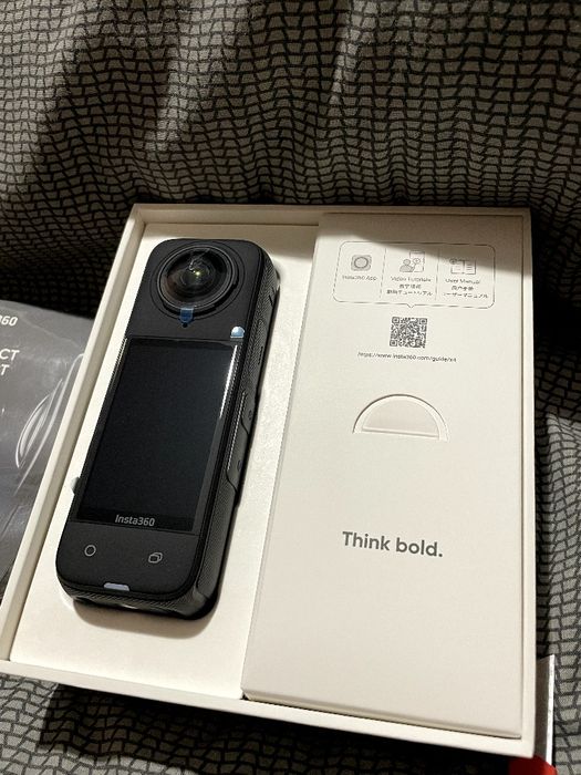 Insta360 X4 нова