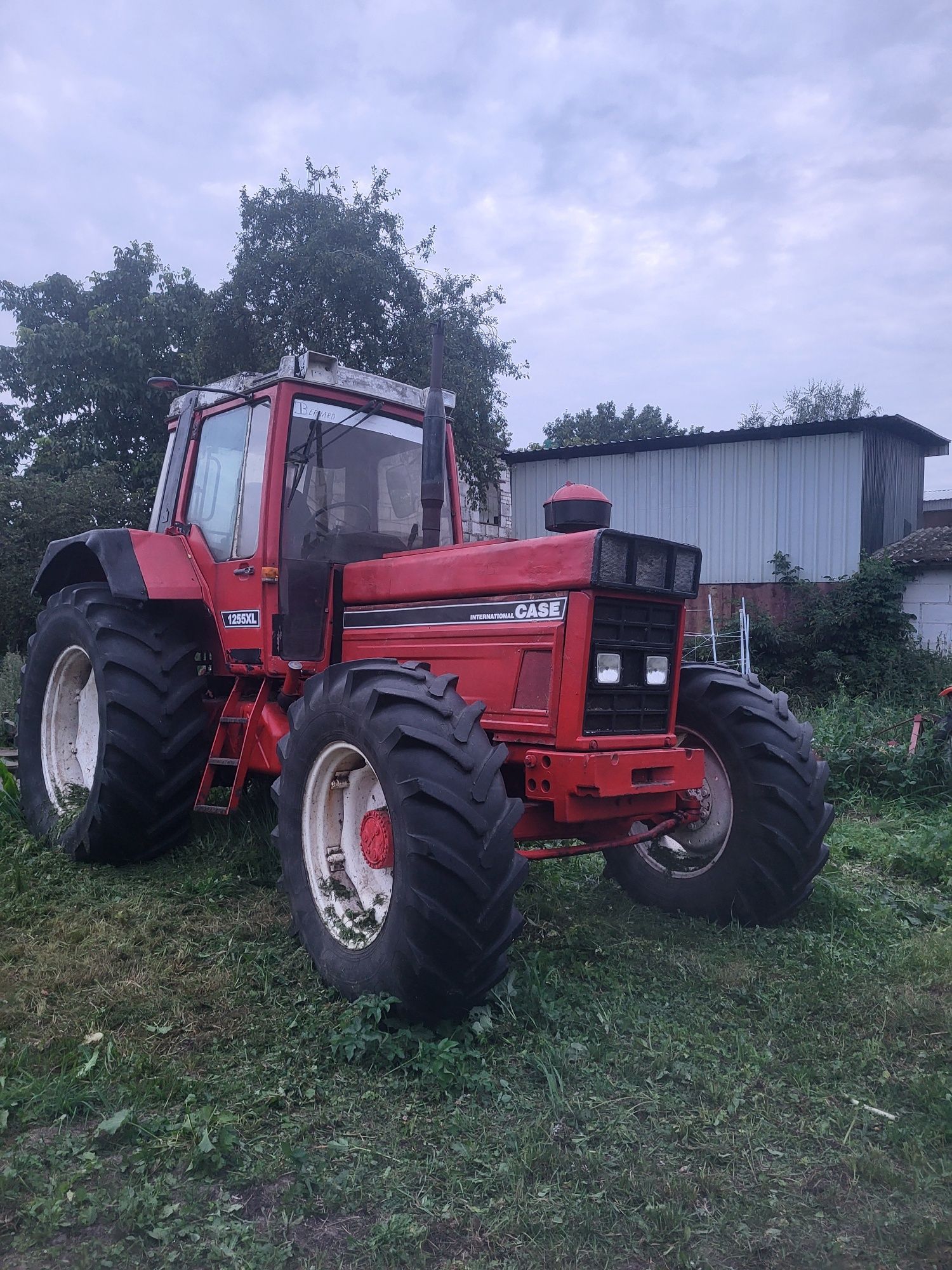 Ciągnik rolniczy case 1255xl