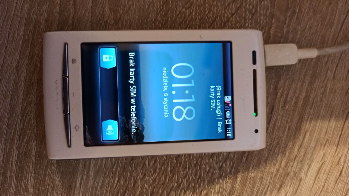 Sony Ericsson Xperia x8