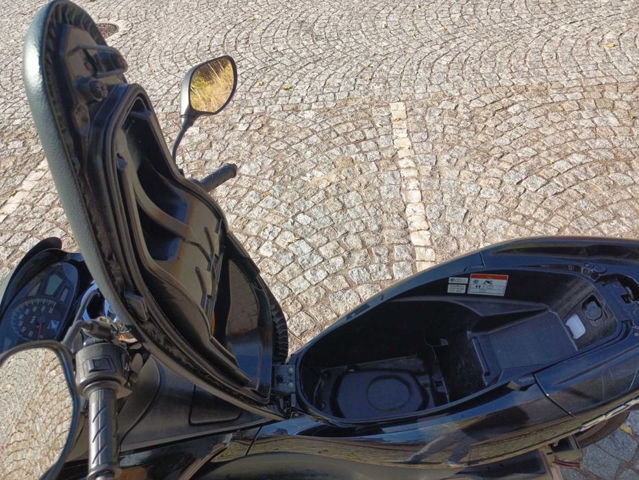 Honda PCX 125cc  2012