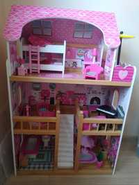 Drewniany domek dla lalek Barbie