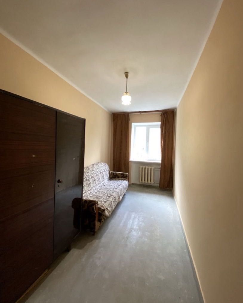 Продам 2  комнатную квартиру Парк Горького ( Марка Твена)