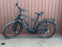 Trek Allant +7. Bosch CX.