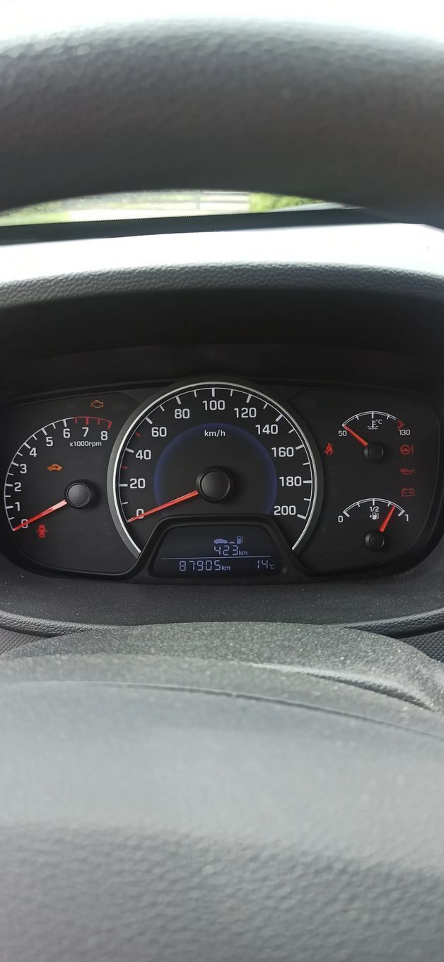 Hyundai i10 Hiundai i10