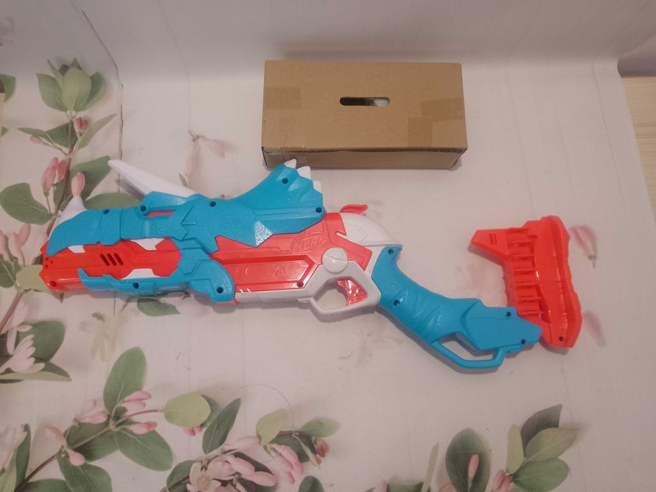 Hasbro Nerf DinoSquad Wyrzutnia Tricera-Blast F0803