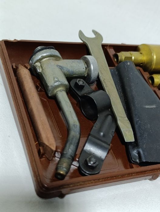 Набір для пайки,з двома регуляторами подачі газу