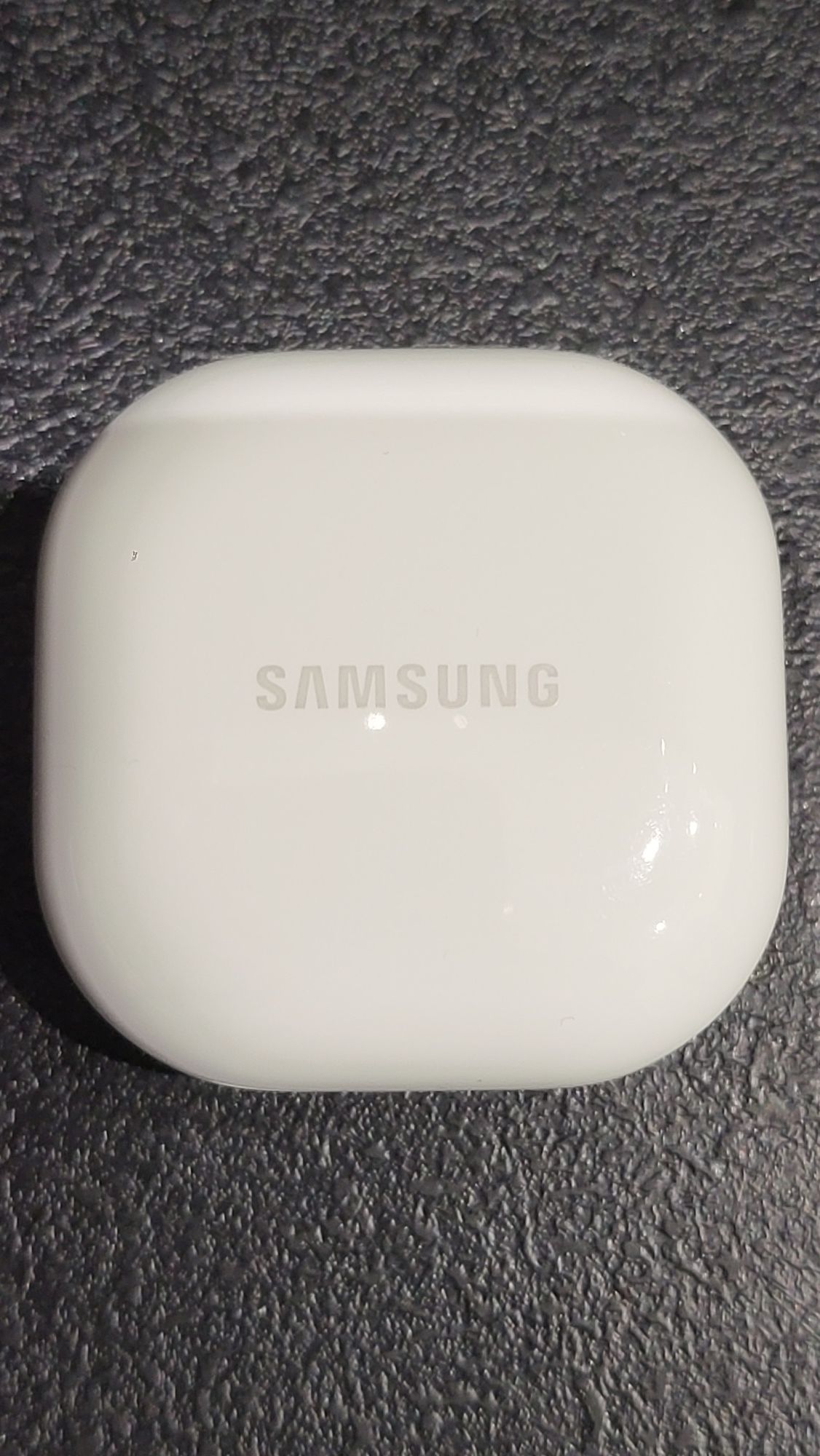 Etui ładujące ładowarka Samsung Buds 2 oryginalne sprawne czyste