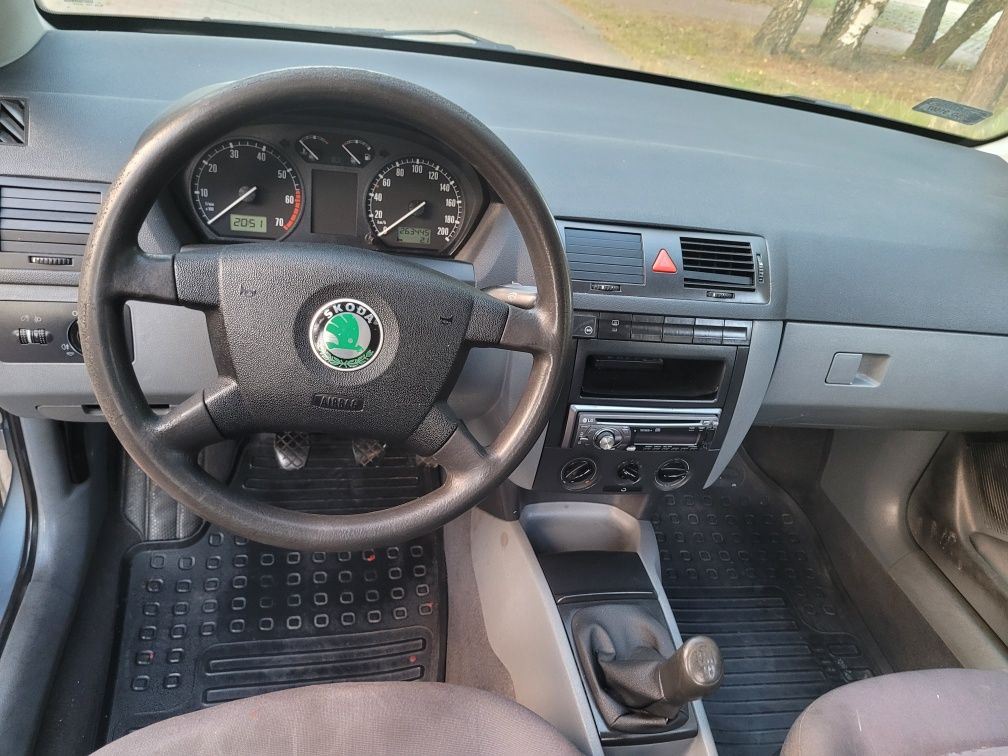 Skoda Fabia 1.4 Mpi Benzyna Lpg Wspomaganie Alarm radio fabia