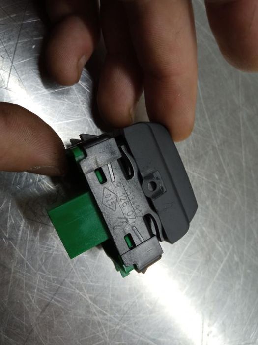 Comando / botão / interruptor multifunções RENAULT Captur (J5_)