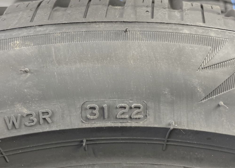 255/45R20, 285/40R20 Bridgestone Blizzak LM005 105V 108V XL 2022 rok