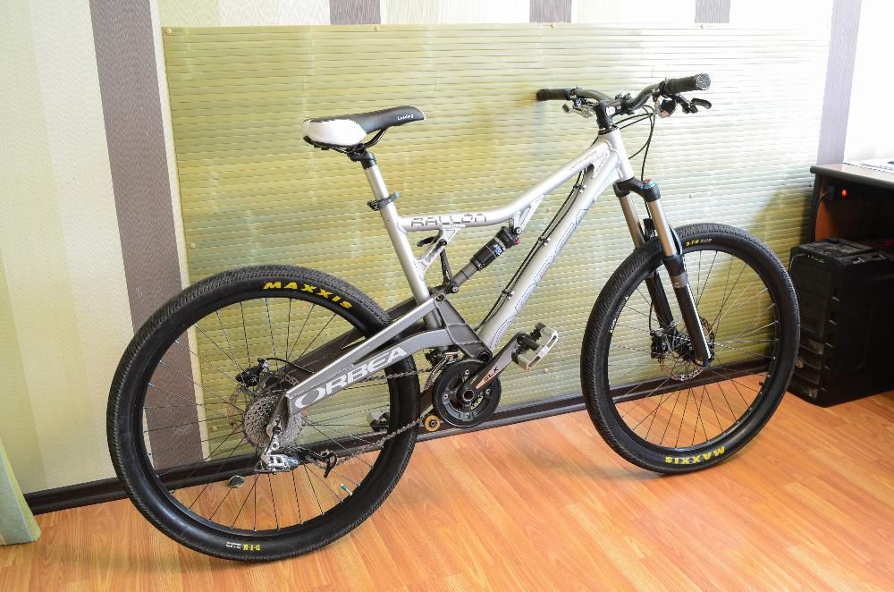 Велосипед MTB Orbea Rallon Fox Shimano Sram Formula Q-lite алюм+карбон