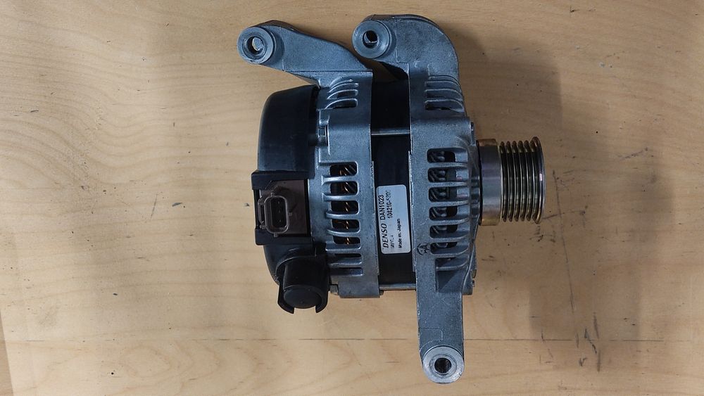 Ford Focus mk2 Ford C Max Alternator 1,8 2,0 benzyna.