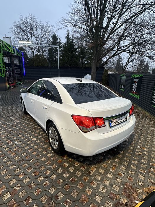 Chevrolet Cruze 1.8 автомат 2015