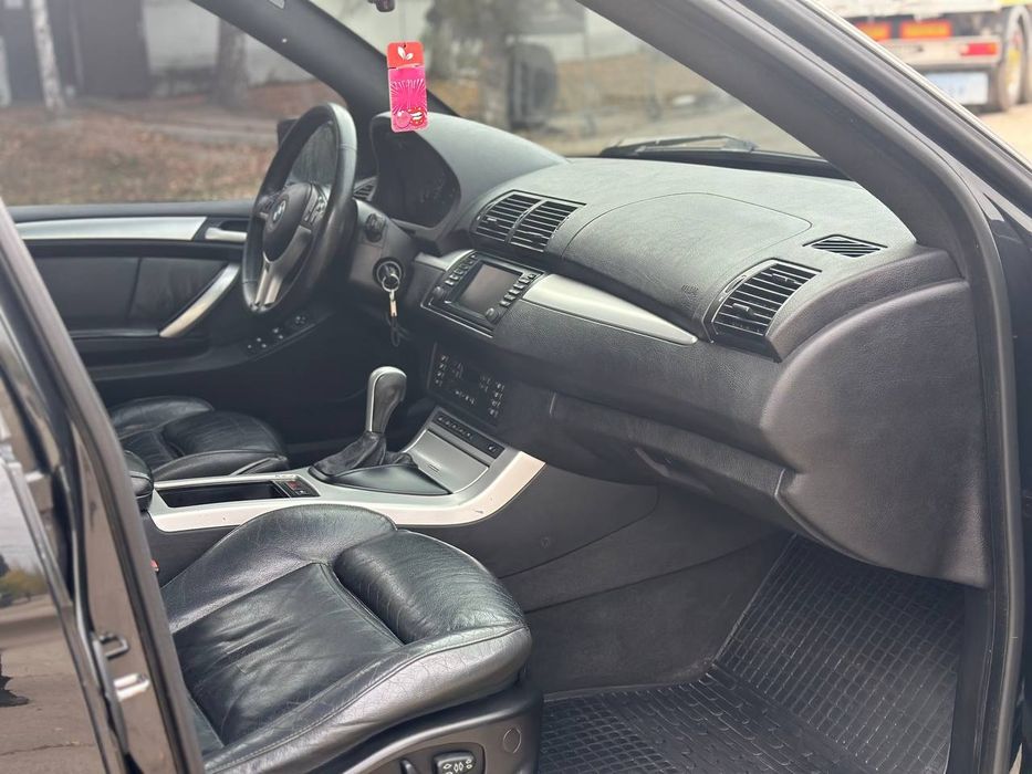 BMW X5 E53. В гарному стані