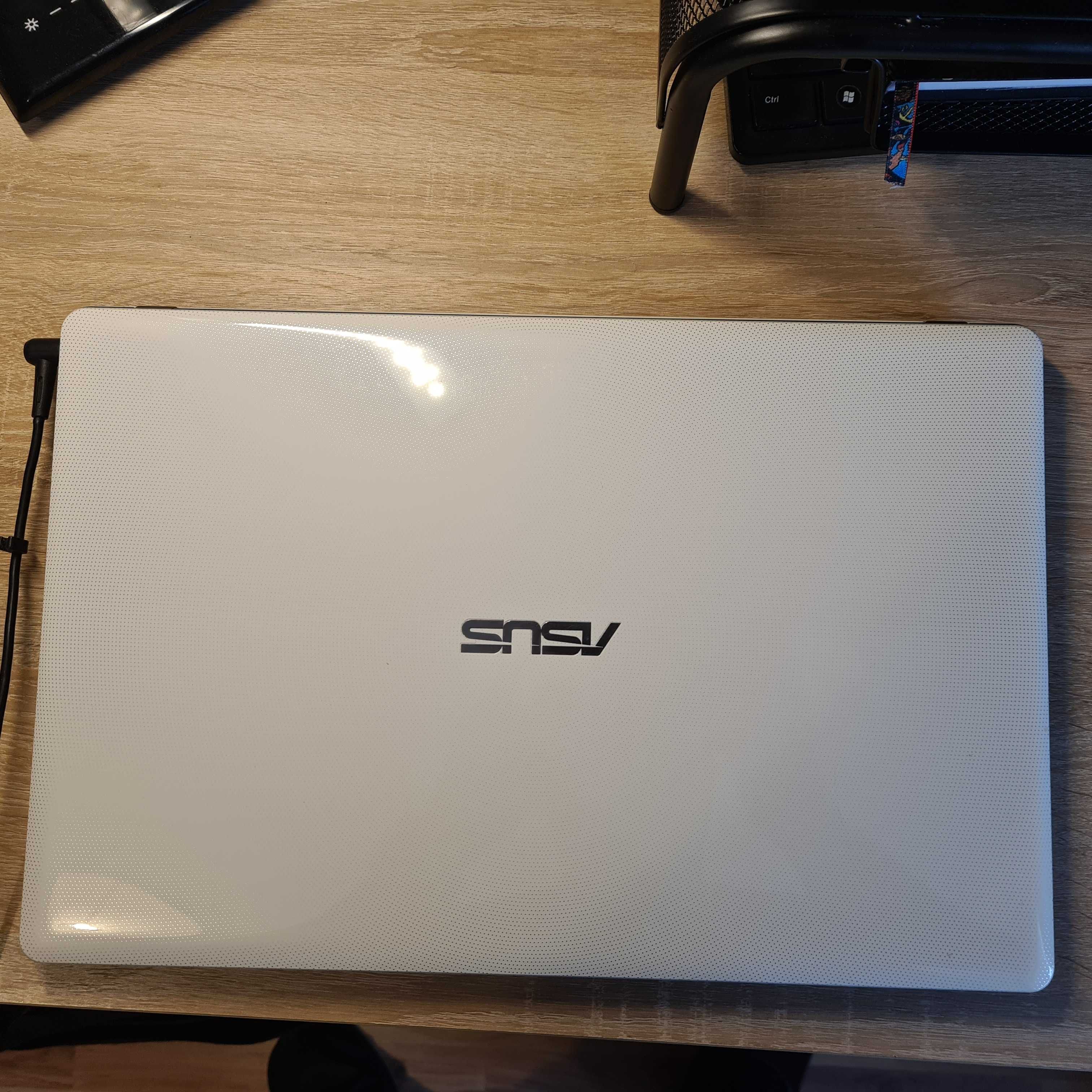 ASUS X550C - sprawny / na części lub w całości