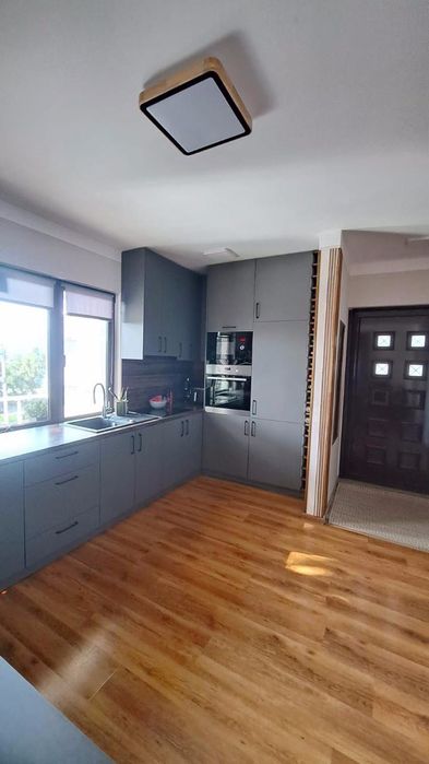 Будинок, м.Бар, Чорногорія