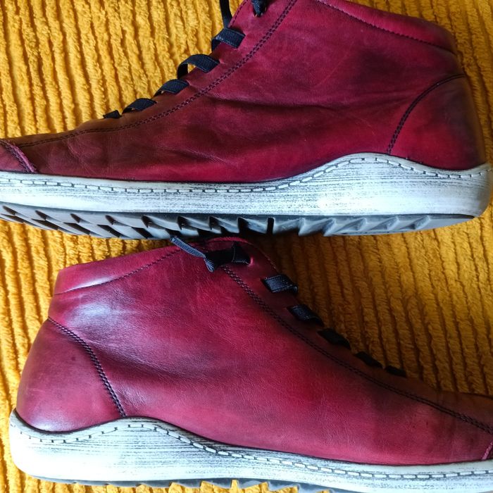 Botki damskie REMONTE , rozmiar 42 , wkładka 27 cm. Czerwone.