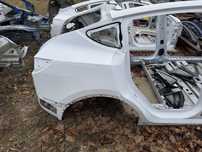 Четверть tesla model 3
