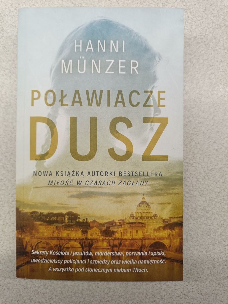 Poławiacze dusz - Hanni Mozer